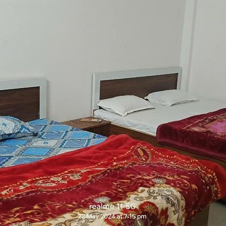 Geeta Dham Hotel Vrindávan Kültér fotó