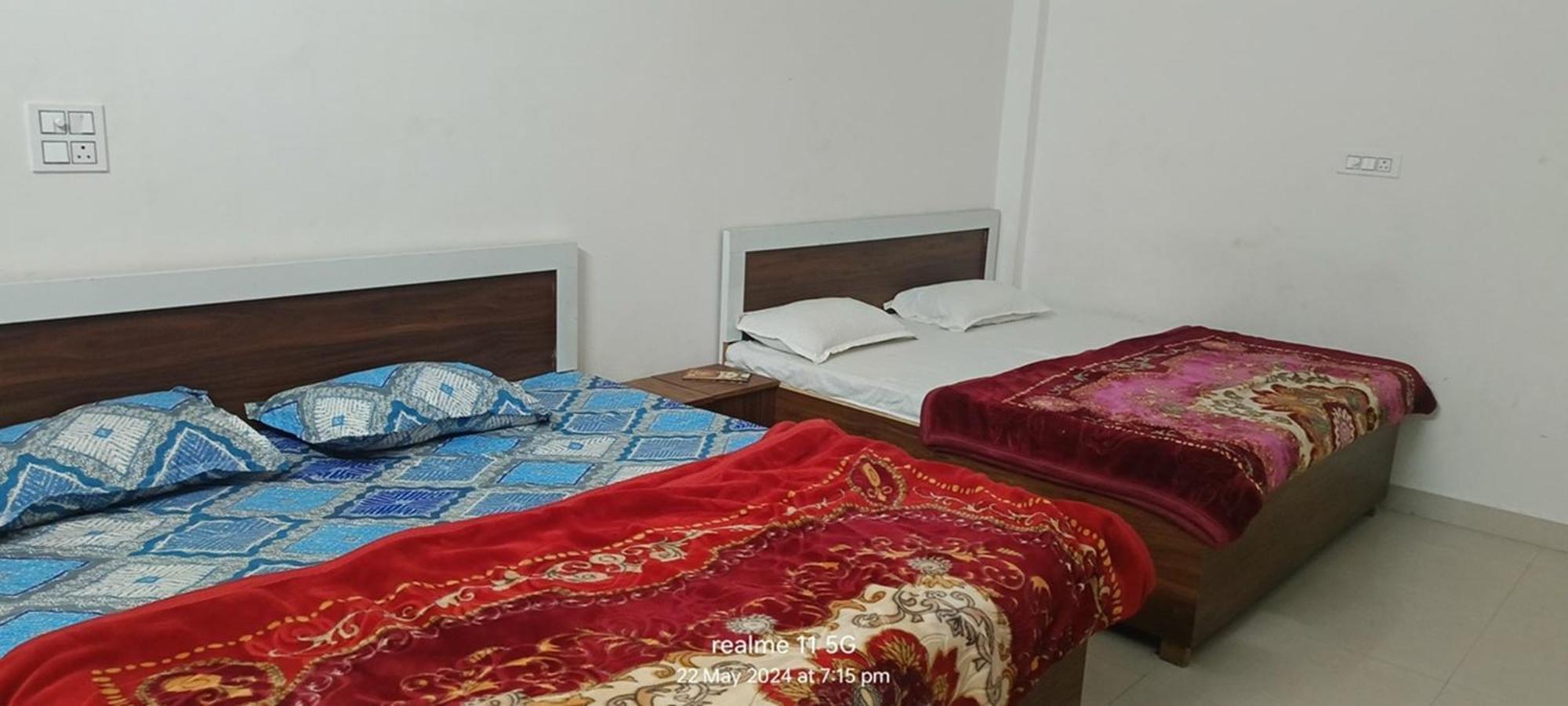 Geeta Dham Hotel Vrindávan Kültér fotó